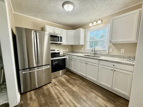103 Ellenton Avenue Hamlet NC 28345