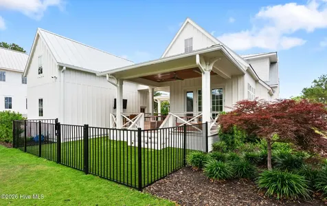 2003 Sea Canyon Lane Wilmington NC 28403
