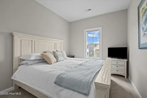118 Blue Bill Way Beaufort NC 28516