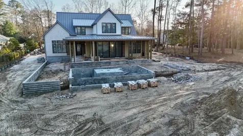 807 John's Orchard Lane Wilmington NC 28411