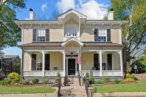 626 W Main Street Washington NC 27889