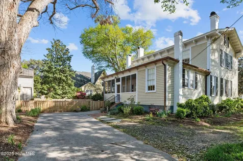 626 W Main Street Washington NC 27889