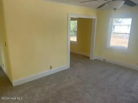 203 Allen Street Elizabethtown NC 28337