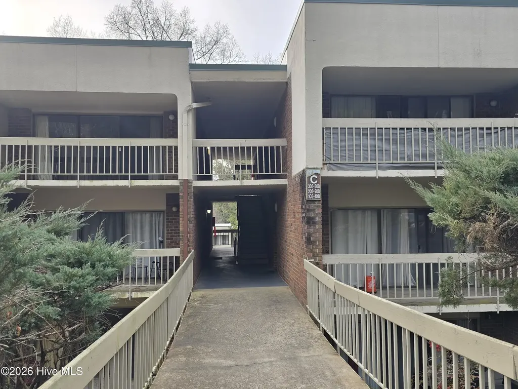 500 Umstead Drive Chapel Hill NC 27516