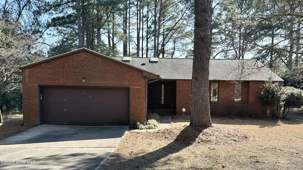 1935 Caracara Drive New Bern NC 28560