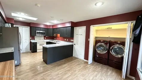 1935 Caracara Drive New Bern NC 28560
