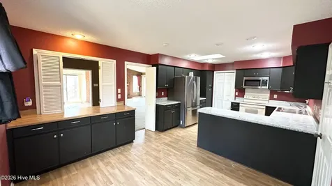 1935 Caracara Drive New Bern NC 28560
