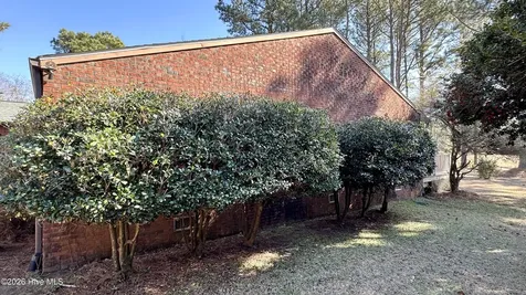 1935 Caracara Drive New Bern NC 28560