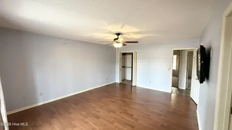 1935 Caracara Drive New Bern NC 28560