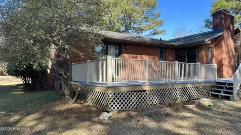 1935 Caracara Drive New Bern NC 28560