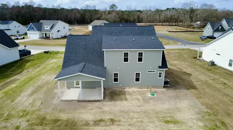 3763 Huntcliff Drive La Grange NC 28551
