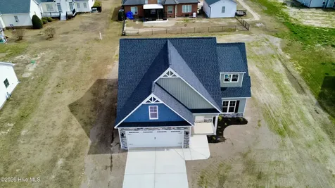 3763 Huntcliff Drive La Grange NC 28551