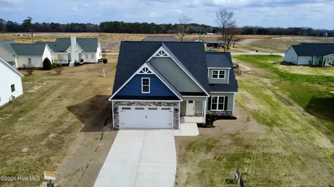 3763 Huntcliff Drive La Grange NC 28551