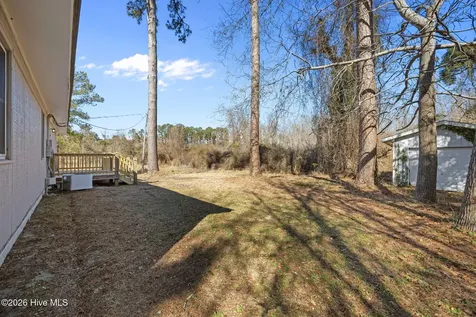21 East Drive Jacksonville NC 28546