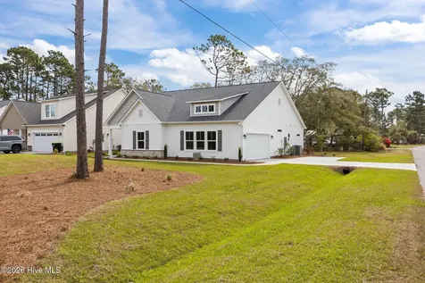 700 Fifty Lakes Drive Southport NC 28461