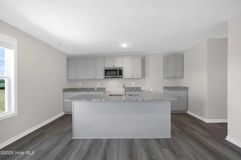 80 Coachman Lane Autryville NC 28318