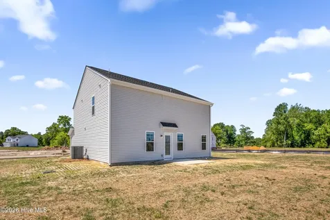 80 Coachman Lane Autryville NC 28318