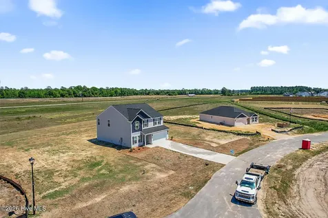 80 Coachman Lane Autryville NC 28318