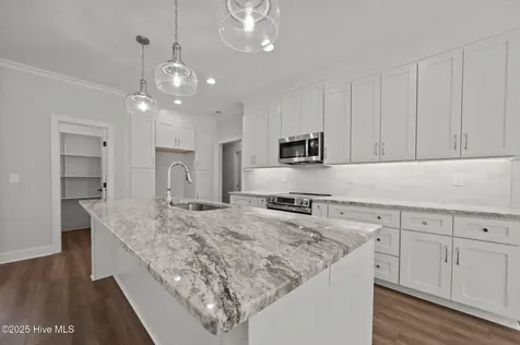 467 Eagle Trace Drive Blounts Creek NC 27814