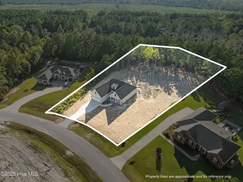 467 Eagle Trace Drive Blounts Creek NC 27814