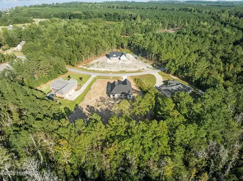467 Eagle Trace Drive Blounts Creek NC 27814