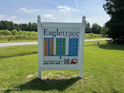 467 Eagle Trace Drive Blounts Creek NC 27814