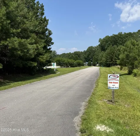 467 Eagle Trace Drive Blounts Creek NC 27814