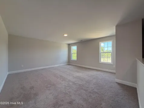 253 Crowville Street Raeford NC 28376