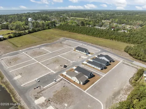 111 Golden Finch Drive Beaufort NC 28516