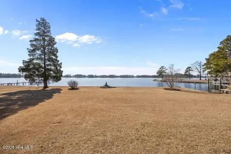 835 Foreman Lane Belhaven NC 27810