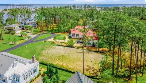 32 Quidley Cove Oriental NC 28571
