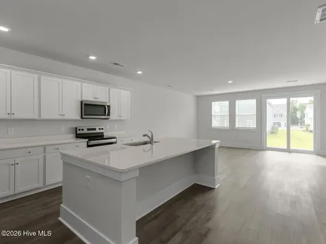 517 Sanderling Court Sneads Ferry NC 28460
