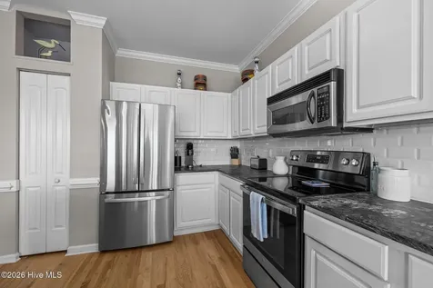 107 Beachwood Drive Atlantic Beach NC 28512