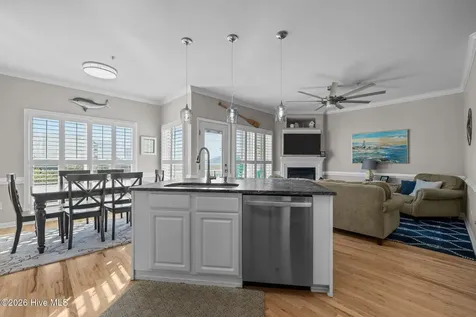 107 Beachwood Drive Atlantic Beach NC 28512