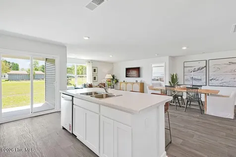 440 Driftwood Drive Richlands NC 28574
