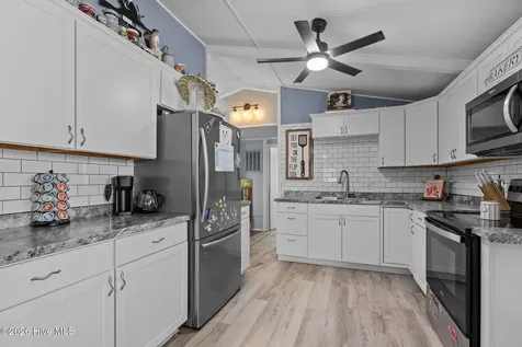 1768 Highway 24 Newport NC 28570