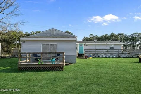1768 Highway 24 Newport NC 28570