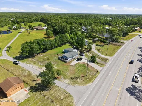1768 Highway 24 Newport NC 28570