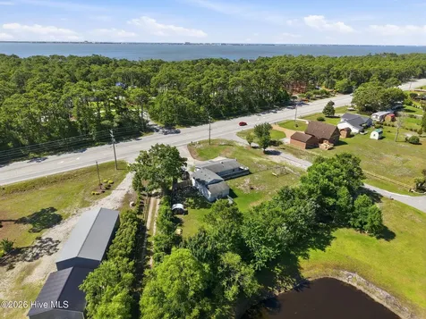 1768 Highway 24 Newport NC 28570