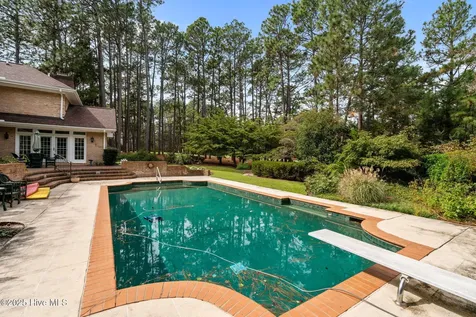 35 Lake Dornoch Drive Pinehurst NC 28374