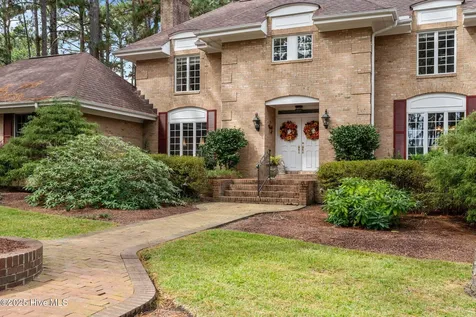 35 Lake Dornoch Drive Pinehurst NC 28374