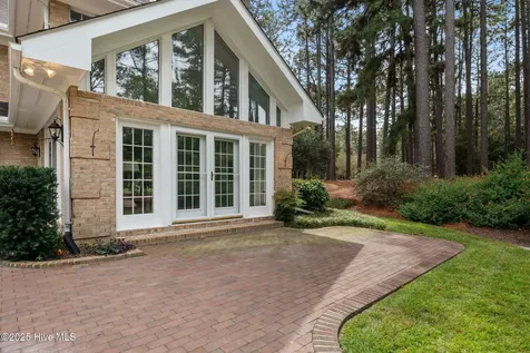 35 Lake Dornoch Drive Pinehurst NC 28374