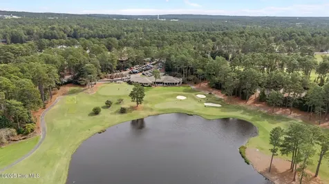 35 Lake Dornoch Drive Pinehurst NC 28374