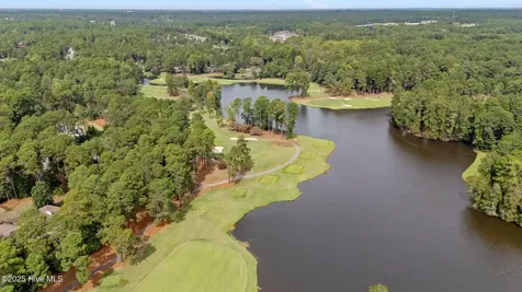 35 Lake Dornoch Drive Pinehurst NC 28374