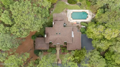 35 Lake Dornoch Drive Pinehurst NC 28374
