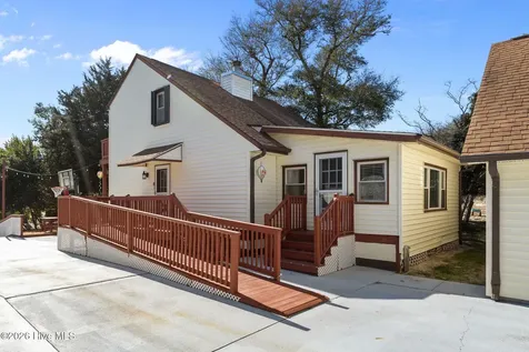 131 Purdie Drive Emerald Isle NC 28594