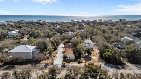 131 Purdie Drive Emerald Isle NC 28594