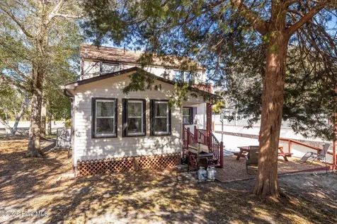 131 Purdie Drive Emerald Isle NC 28594