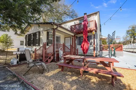 131 Purdie Drive Emerald Isle NC 28594