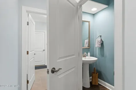 3001 Moss Hammock Southport NC 28461